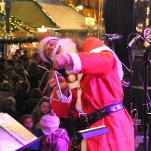 Swinging Christmas auf dem Sternschnuppenmarkt Wiesbaden